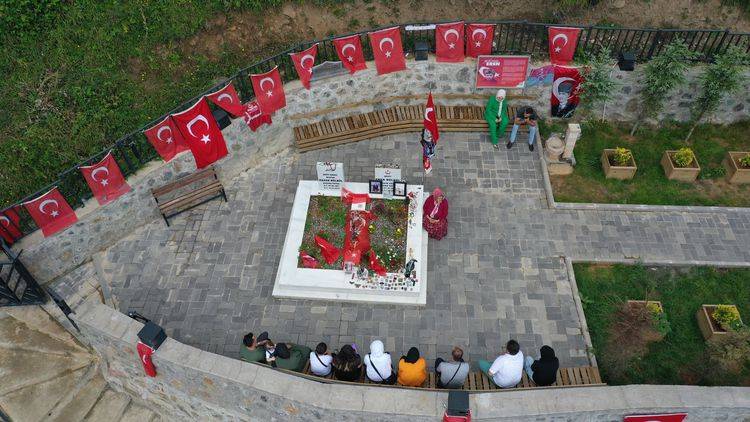 Eren Bülbül ve Başçavuş Ferhat Gedik 6 yıl önce birlikte şehit oldu. Sizi Asla unutmayacağız 4